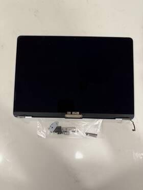 Apple 00007-24 Macbook Air A3240 2025 M4 Screen Sky Blue