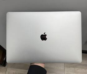 Apple 097174354825 Oem Macbook Pro Retina 15 Inch A1990 2018 Lcd Screen Assembly Silver See Pics