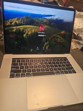 Apple 639371487815 Macbook Pro 15-inch 2018 Screen Size 15.4 Inch Retina