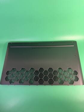 P38e002 Dell 609207468684 Alienware Area P38e 17.3 Inch Bottom Case Cover Original P38e002 Dell 609207468684 Alienware Area P38e 17.3 Inch Bottom Case Cover Original