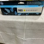 Genuine Hp 980 Yellow X585DN X585F X585Z X555DN X555XH (retail Box). Fixed Price $10.50.