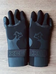 Xcel Infiniti Glove Surfing Diving 5MM Finger Neoprene Small Wetsuit Black. Fixed Price $29.99.