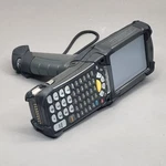 Motorola MC9090 GF0HBJGA6WW Rugged Gun-style Mobile Computer 802.11A/B/G.. Fixed Price $150.59.